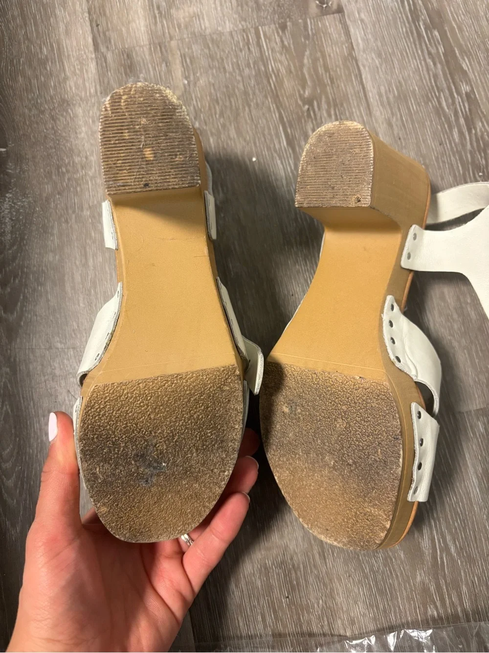 Treasure & Bond | Harmony Women’s White Leather Platform Sandals Wood Heels 6
